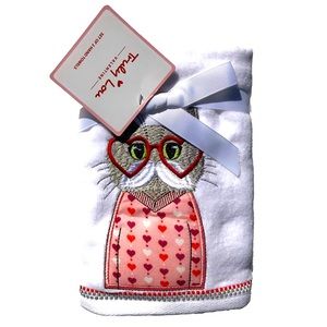 Truly Lou Lovable Hipster Cat with Glasses Embroidered Hand Towels, Set of 2